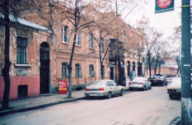 kar2874-03.jpg (56795 bytes)