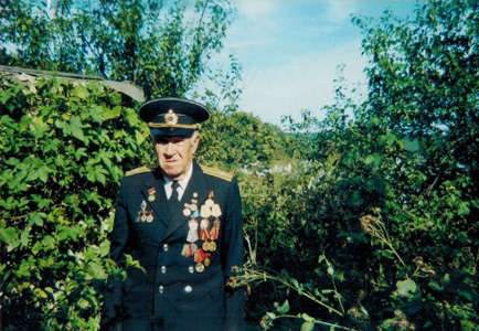 kar2874-37.jpg (96150 bytes)