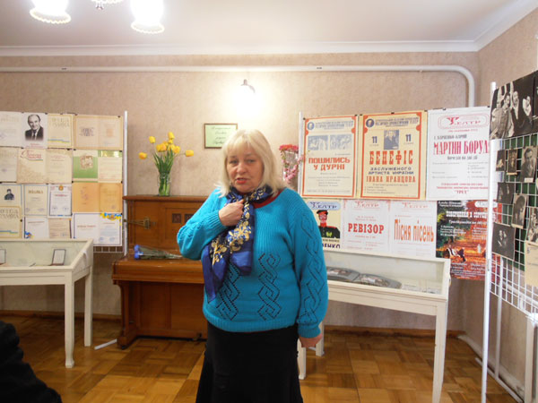 kar1506.jpg (63898 bytes)